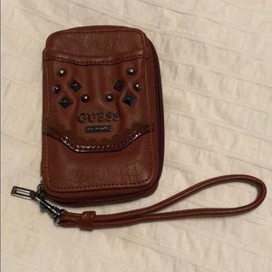 Guess Cell Phone Wallet